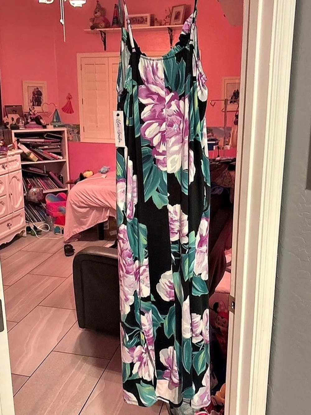 Lilly Pulitzer Shirred Ruffle Neck Gown Floral Maxi Dress Black & Purple Size